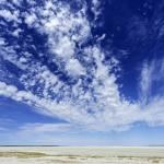 Etosha weiter Blick über die Salzpfanne