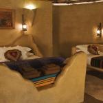 Bakgalanga Huts, Planet Baobab