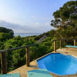 Perfect integriert in die Natur - Thonga Beach Lodge 