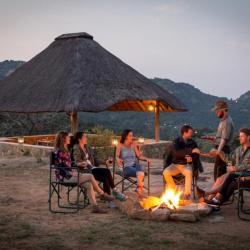 Outdoor Dinner im Bush - Tomjachu 