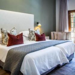 Superior Room Hlangana Lodge 