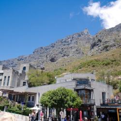 Tafelberg Seilbahnstation Kapstadt - Familienurlaub Südafrika