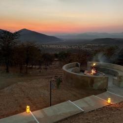 Die Boma - Opuwo Country Lodge 