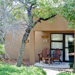 Toshari Lodge in Namibia 