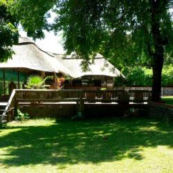 Garten der Water Lily Lodge